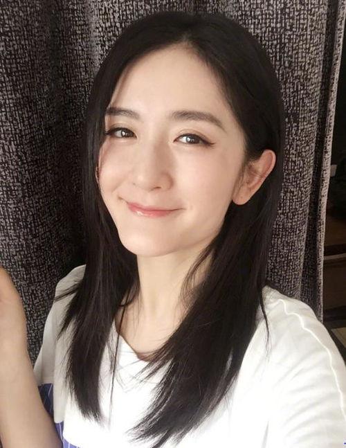 娱乐圈吃瓜谢娜是真的吗,谢娜真相揭秘