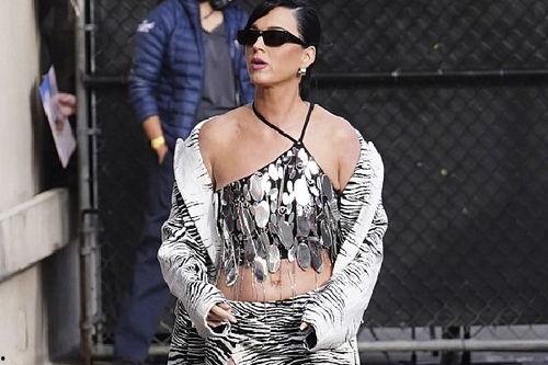 娱乐圈吃瓜爆料黑皮,揭秘明星背后的秘密