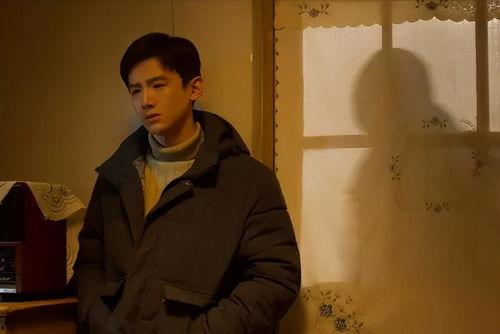 娱乐圈吃瓜男歌手是谁啊,他是谁？