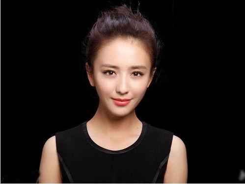 佟丽娅娱乐圈吃瓜,揭秘明星背后的“吃瓜”故事