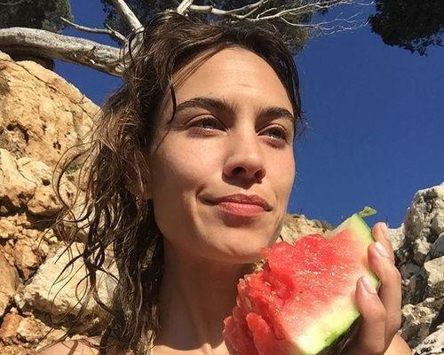 国外娱乐圈每日吃瓜